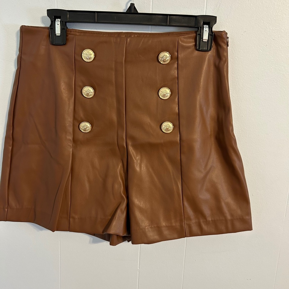 Ci Sono Walnut Brown Faux Leather High Waisted Gold Button Shorts PUSH31 L NEW